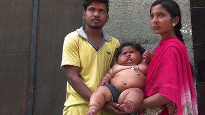 Ce Bebe De Huit Mois Mange Comme Un Enfant De 10 Ans Et Pese 17 Kilos Video Le Soir