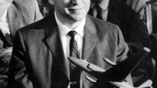 Sur Le Pont Des Espions Le Soir Plus